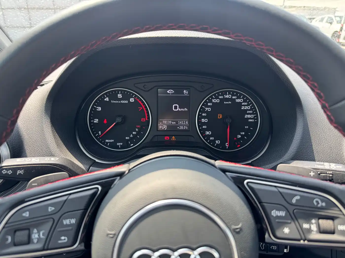 Фото 9 - Audi Q2L