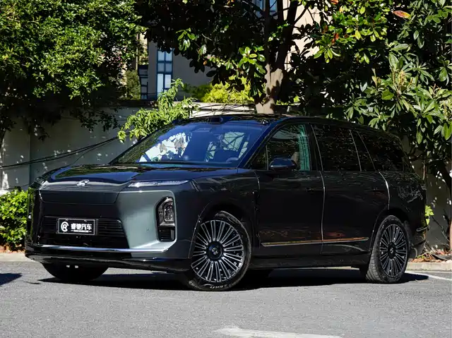  NIO NIO ES8 2025 Model 6-Seat Executive Luxury Edition