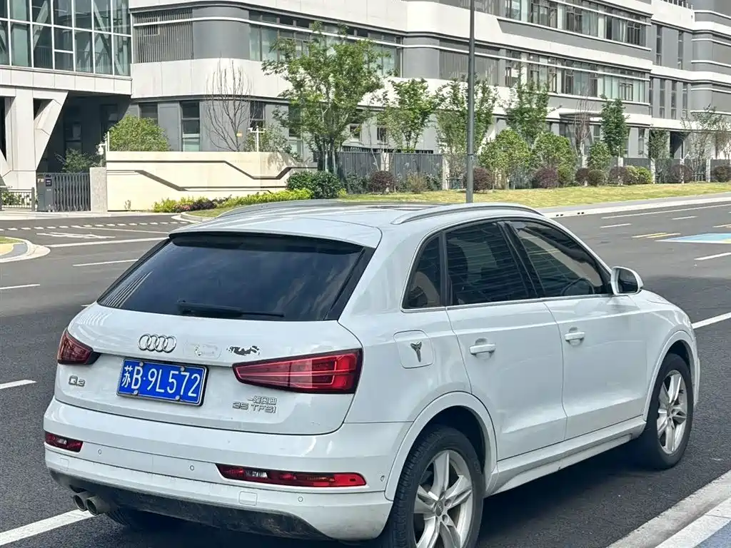 Audi Q3 2016 35 TFSI Style фото 4