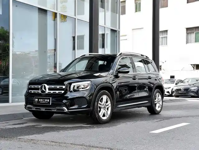 Mercedes-Benz GLB 2023 GLB 200 Style — фото 1
