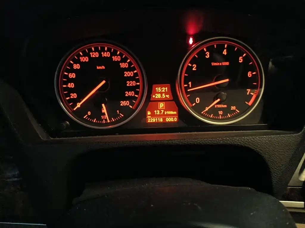 Фото 4 - BMW X5 (Import)