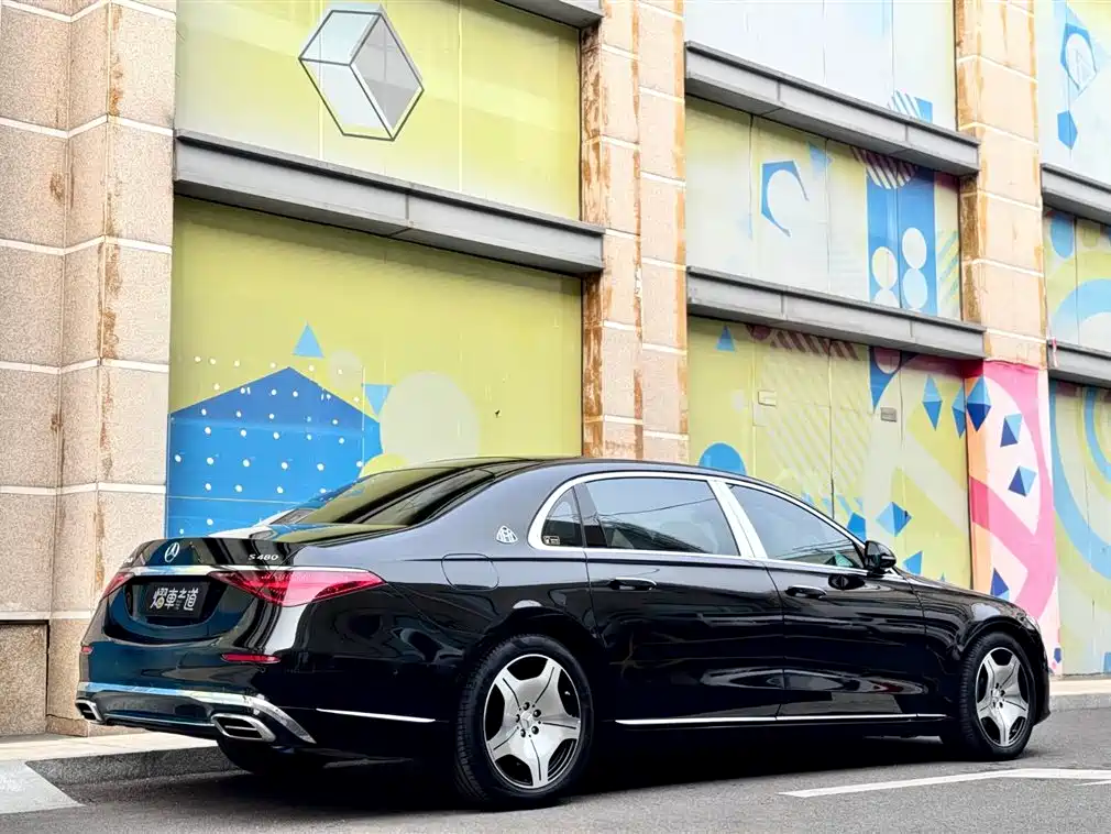 MERCEDES-BENZ MAYBACH S-CLASS
