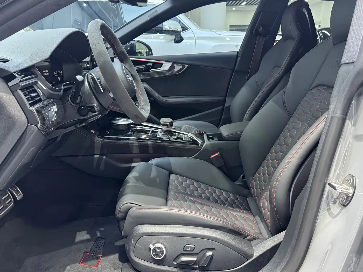 AUDI RS5