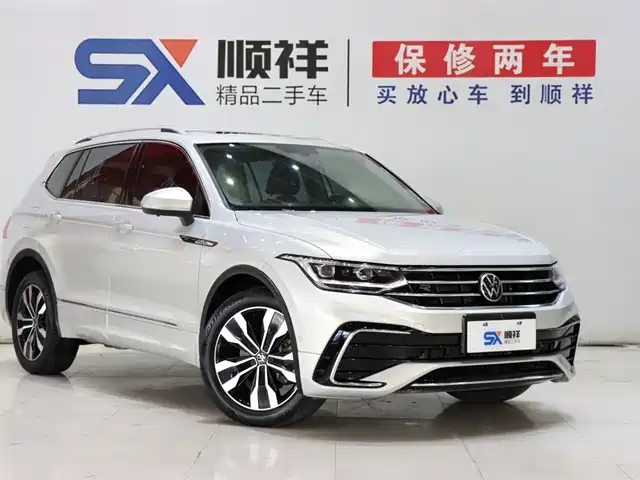 Volkswagen Tiguan L 2022 330TSI Auto 2WD R-Line Premium Edition — фото 3
