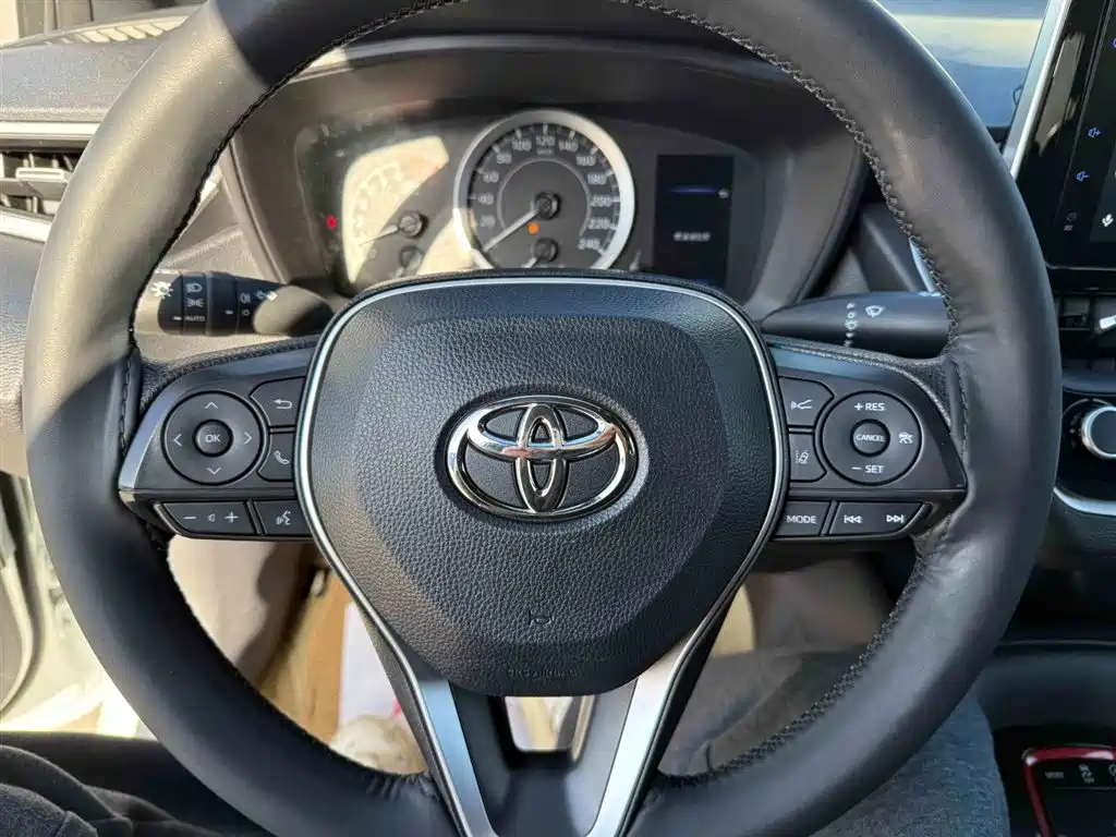 Toyota Levin 2021 185T CVT Sport Edition фото 14