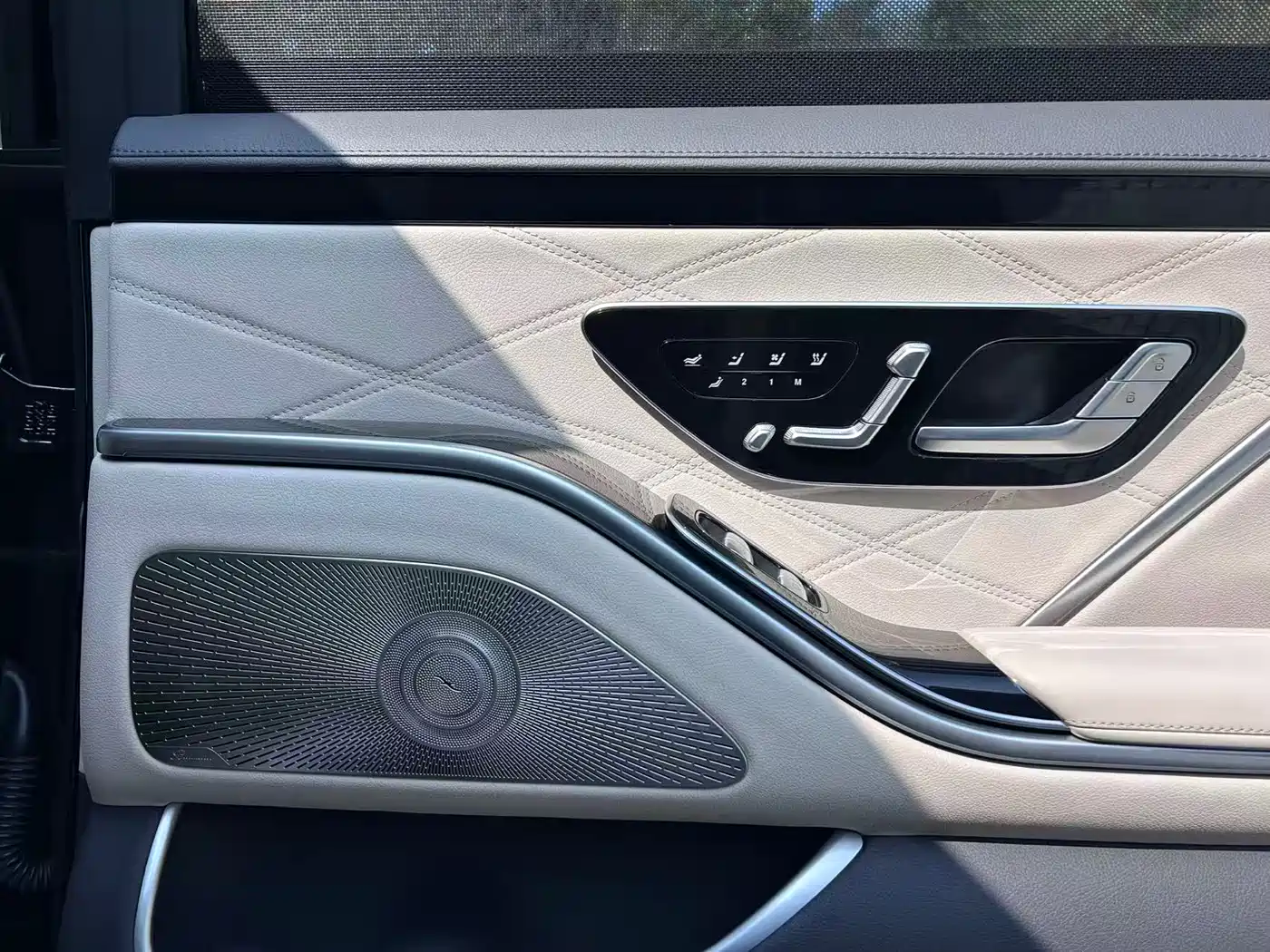 Mercedes-Benz Maybach S-Class 2023 S 480 4MATIC фото 16