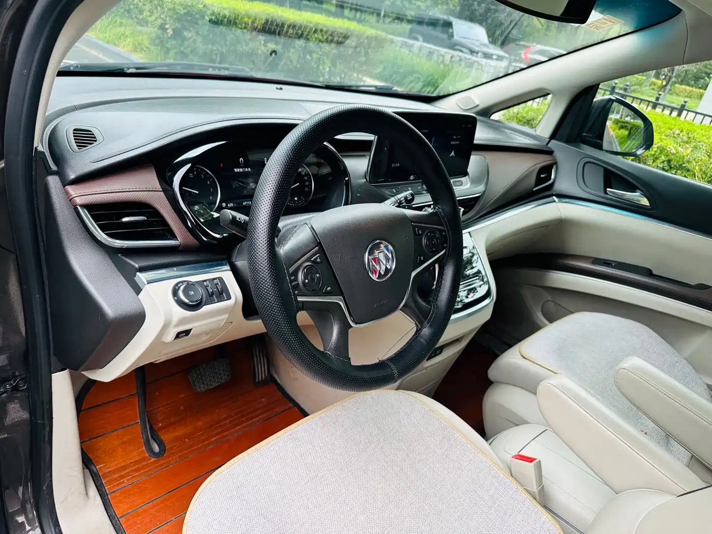 Buick GL8 2020 Model Land Business Class 652T Luxury фото 12
