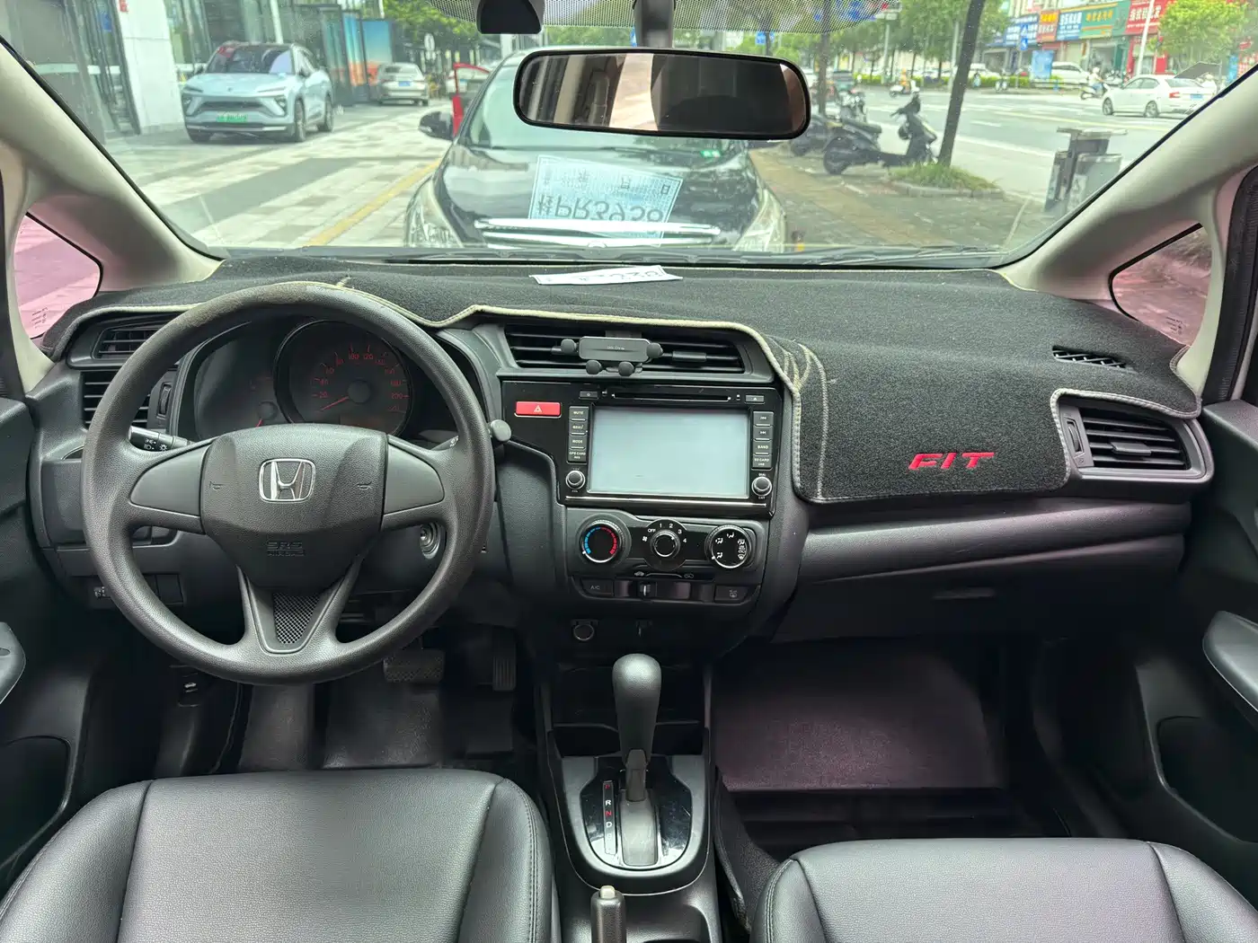 صورة 14 - Honda Fit