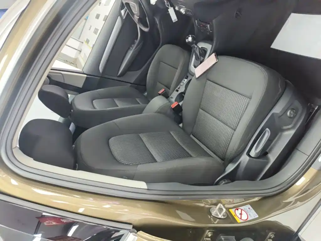 Фото 25 - Audi Q3