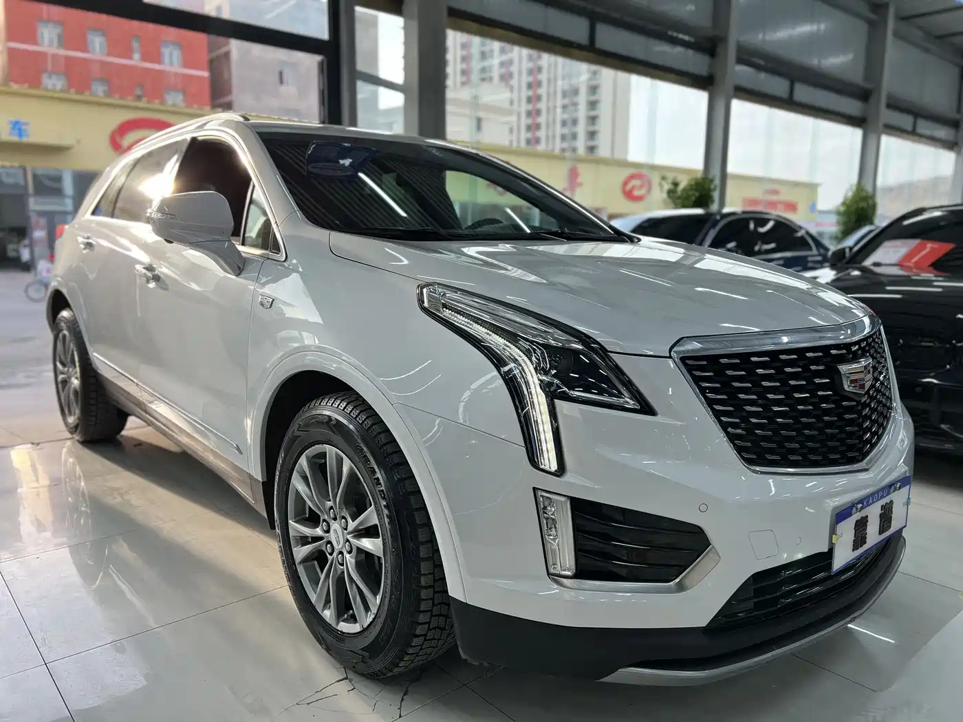 Cadillac XT5 2020 28T Luxury Model фото 3