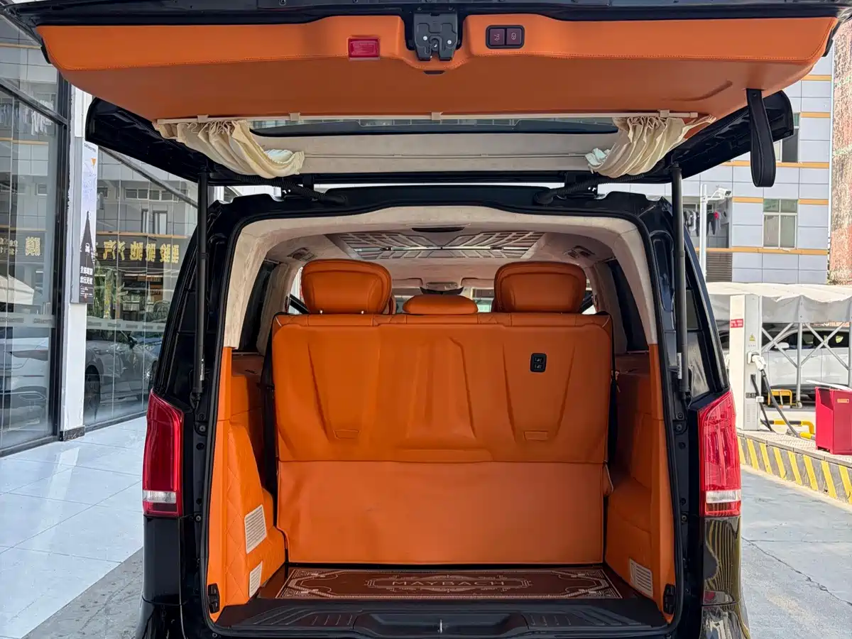 Mercedes-Benz V-Class (Import) 2020 2018 Model Night Edition