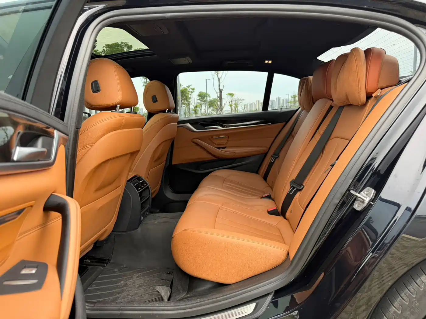 BMW 5 Series 2018 Facelift 530Li Leading M Sport Package фото 5