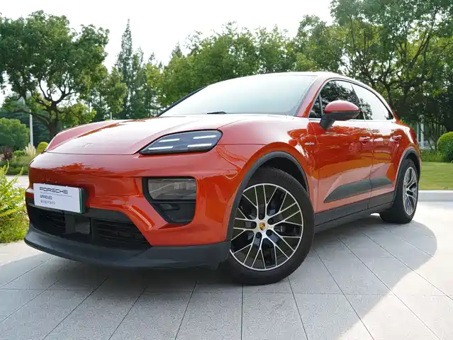Porsche Porsche Macan EV 2024 Macan Long Range