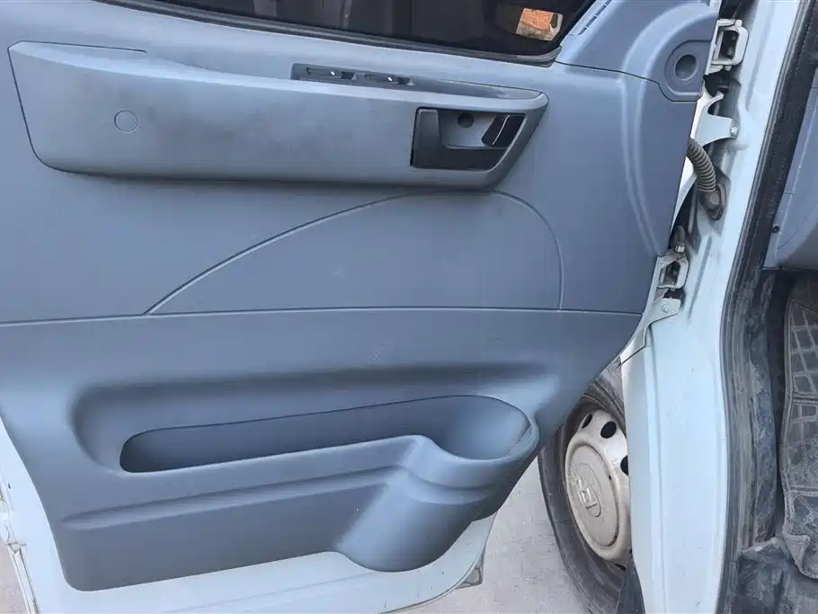 SAIC MAXUS XINTU V80