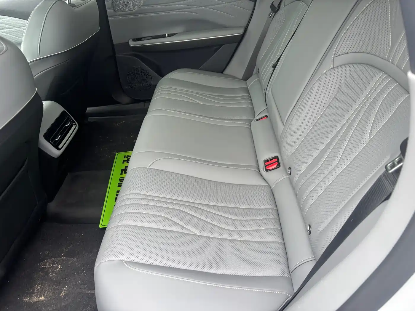 GEELY GALAXY GALAXY E8