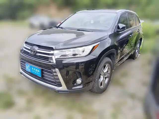 Toyota Highlander 2021 2.0T AWD Premium 7-Seater — фото 1