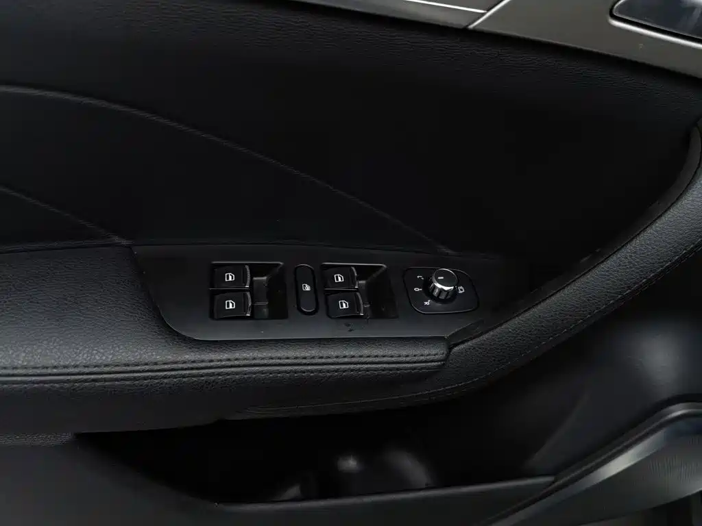 Haval H7 2017 2016 Blue Label H7 2.0T Automatic Elite