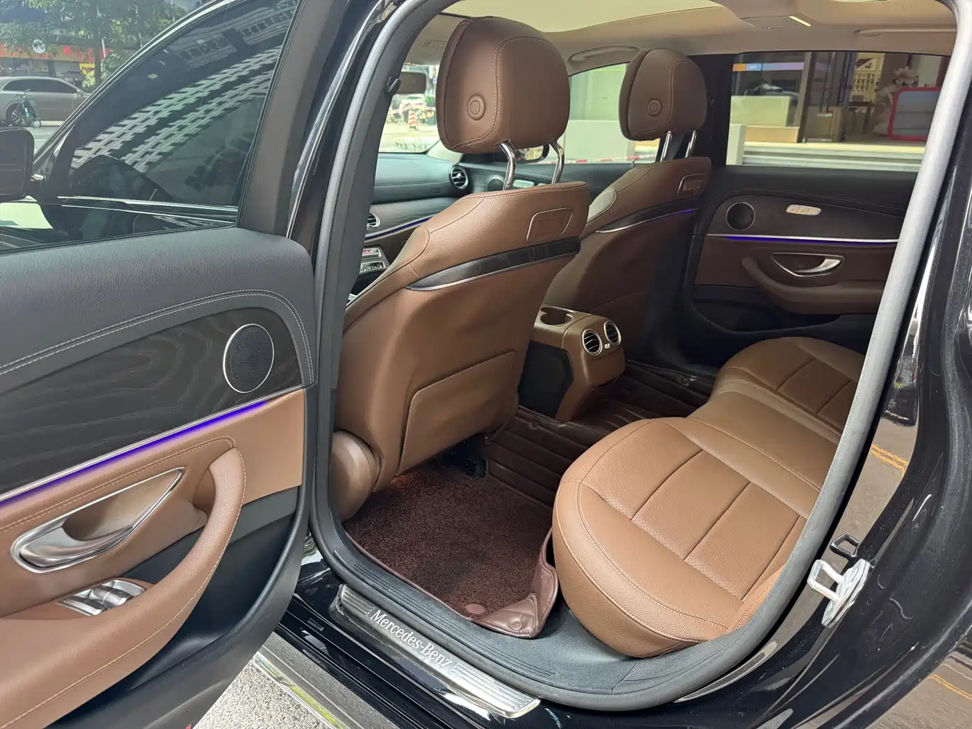 Mercedes-Benz E-Class 2019 Facelift E 300 L Sport Fashion фото 13