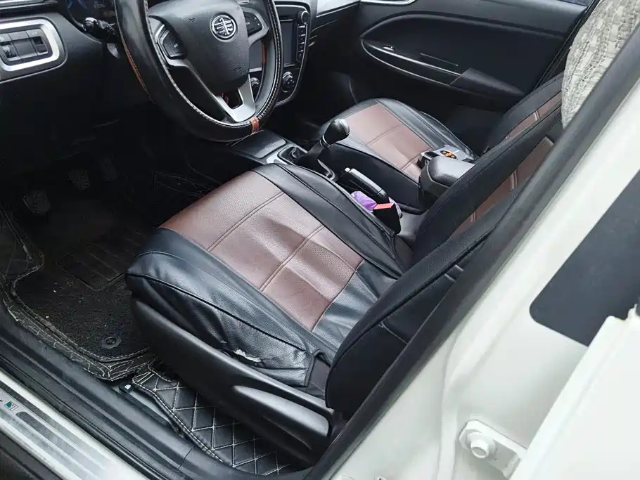 FAW Junpai D60 2015 2015 1.5L Manual Standard