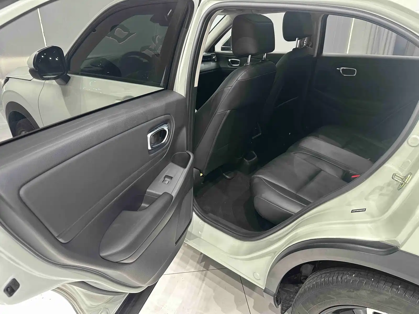 Photo 15 - Honda Vezel