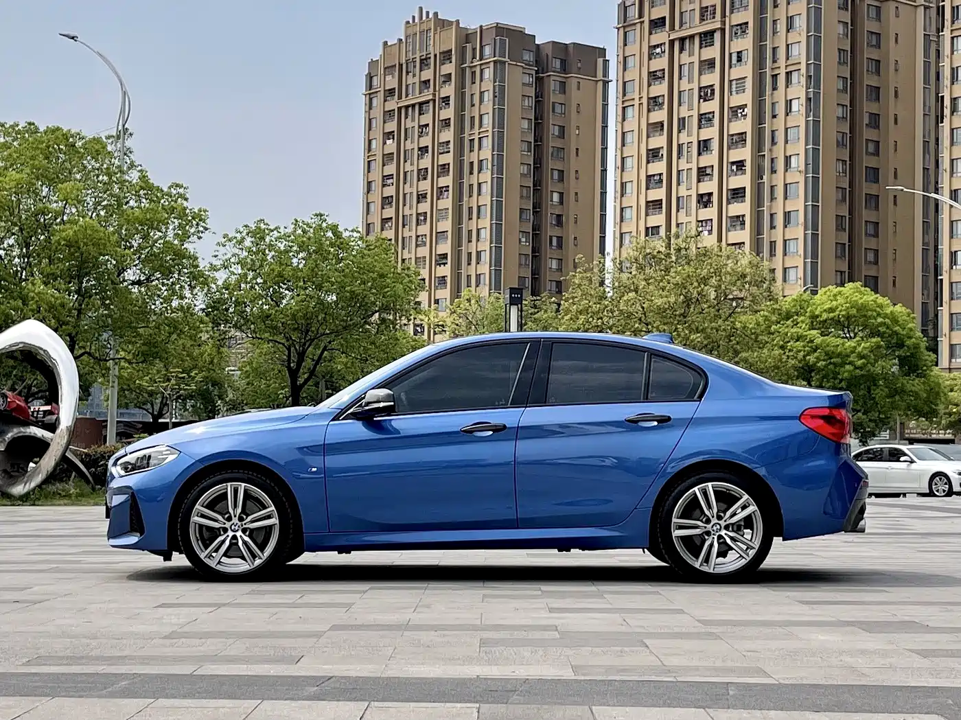 BMW 1 Series 2019 120i Leading M Sport Package фото 4