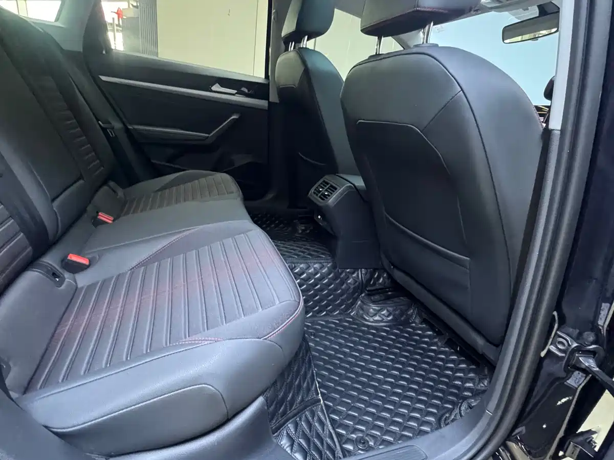 Volkswagen Lavida 2023 280TSI DSG Starlight Comfort Edition фото 22