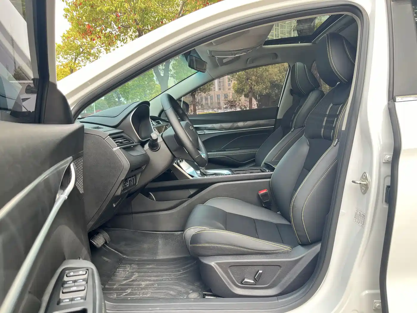 GEELY AUTOMOBILE BINRUI