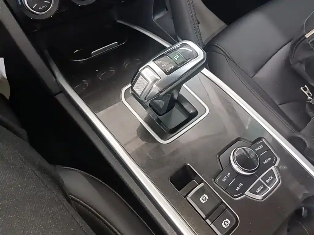 Haval H6 2018 Blue Label Sport 1.5T Automatic 2WD Elite фото 14