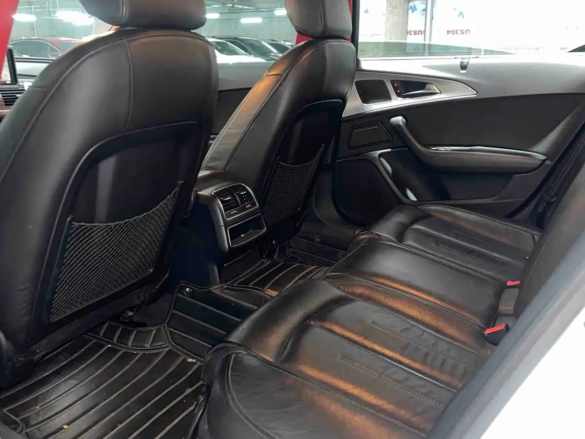 Photo 12 - Audi A6L