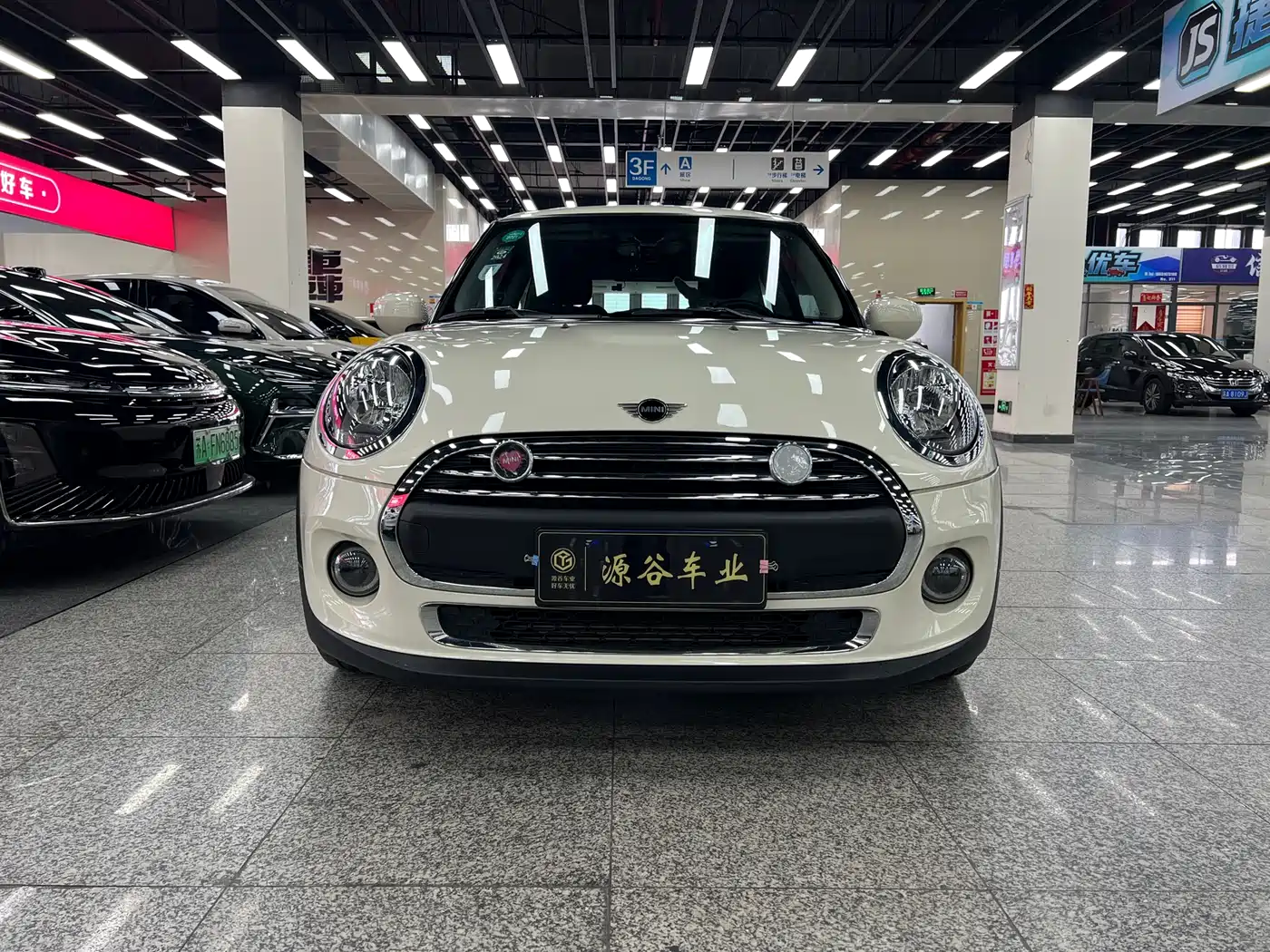 MINI 2020 1.5T ONE PLUS