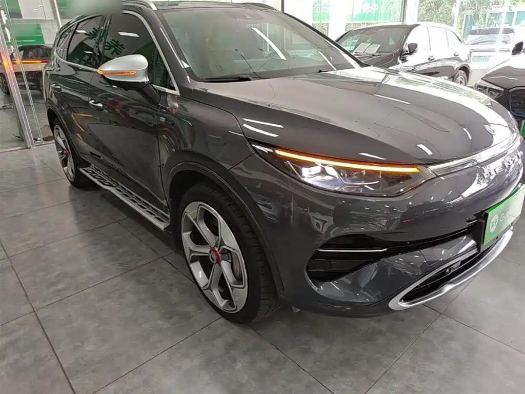Denza X 2020 PHEV Sport Edition фото 4