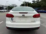 Фото 9 - Ford Focus