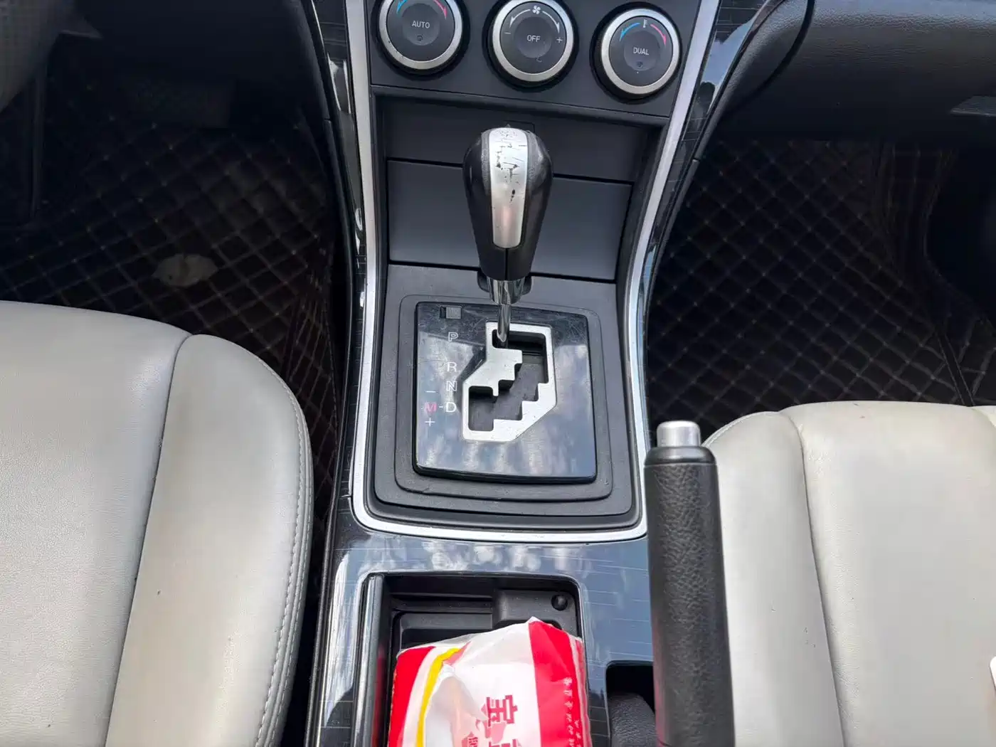 Mazda Ruiyi 2012 2012 2.0L Automatic Luxury Edition