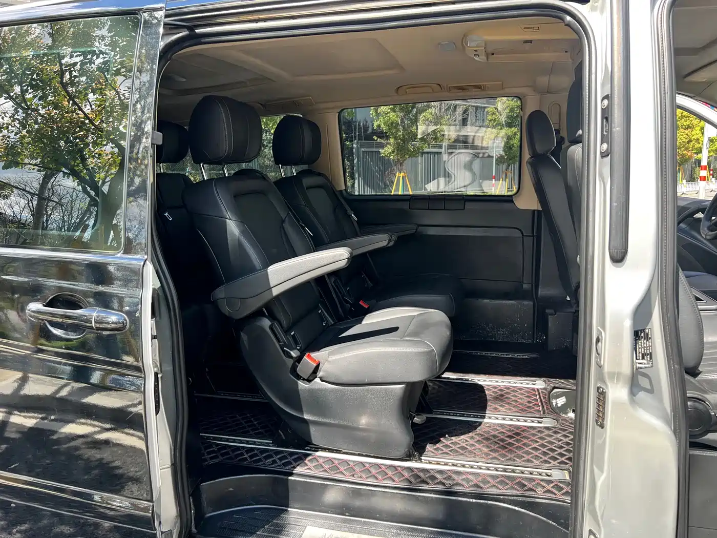 Mercedes-Benz Vito 2011 2.5L Business Edition фото 16