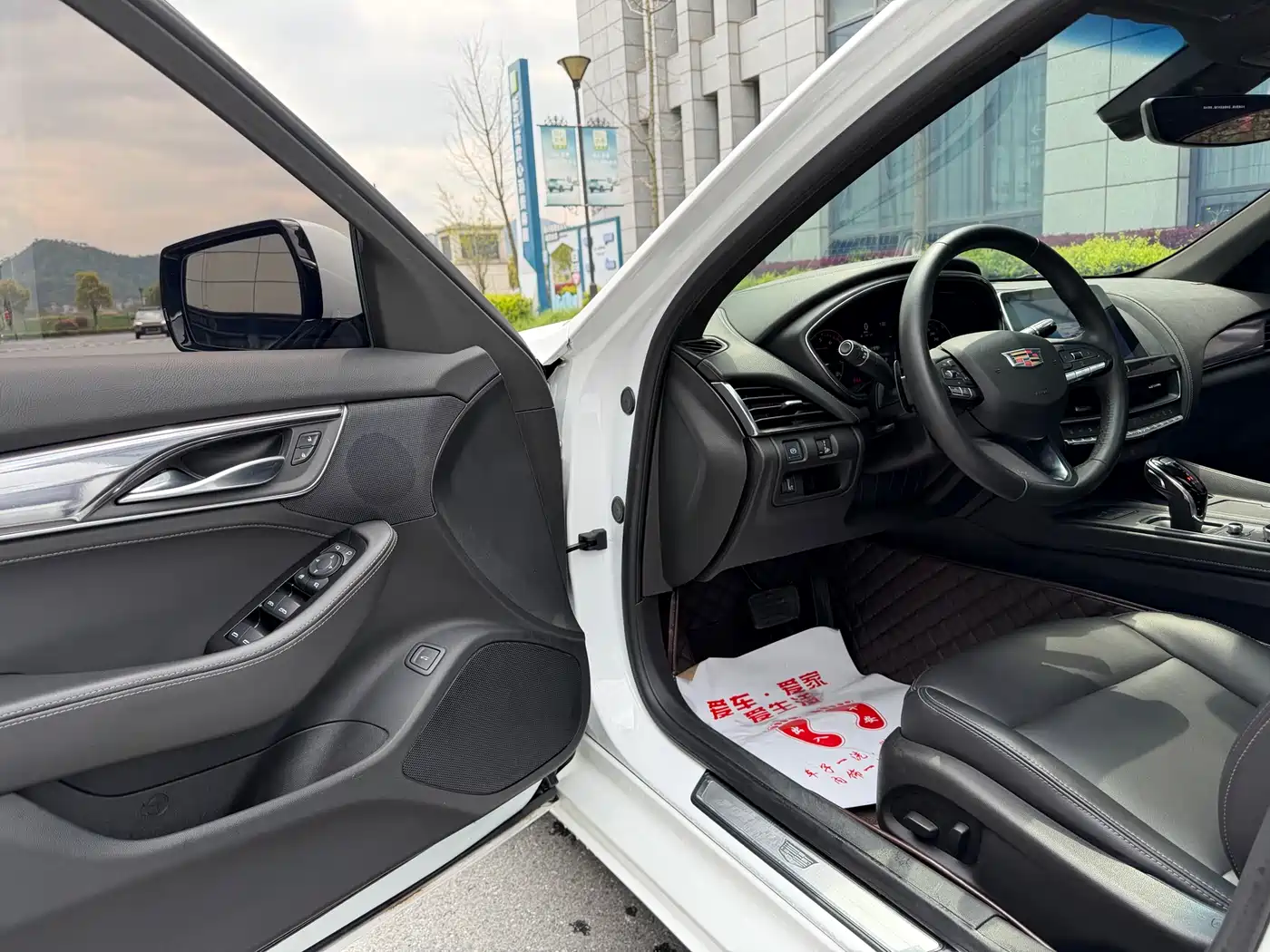 Cadillac CT5 2020 Facelift 28T Fashion Edition фото 5