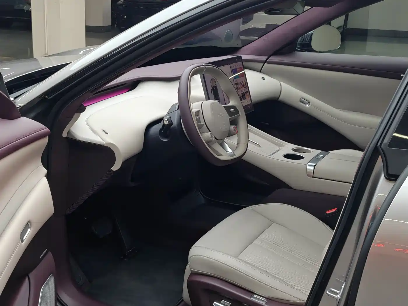 XIAOMI CAR XIAOMI YU7