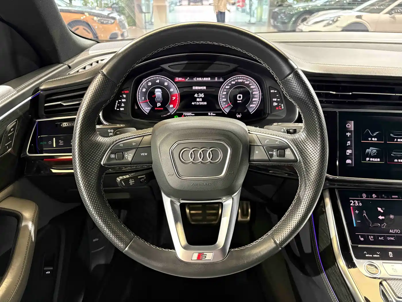 Audi Q8 2021 Model 55 TFSI Exclusive Dynamic фото 21