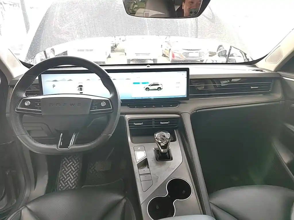 Roewe RX5 2023 2023 1.5T Luxury Sliding Screen Edition