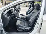 Photo 10 - Hyundai Sonata