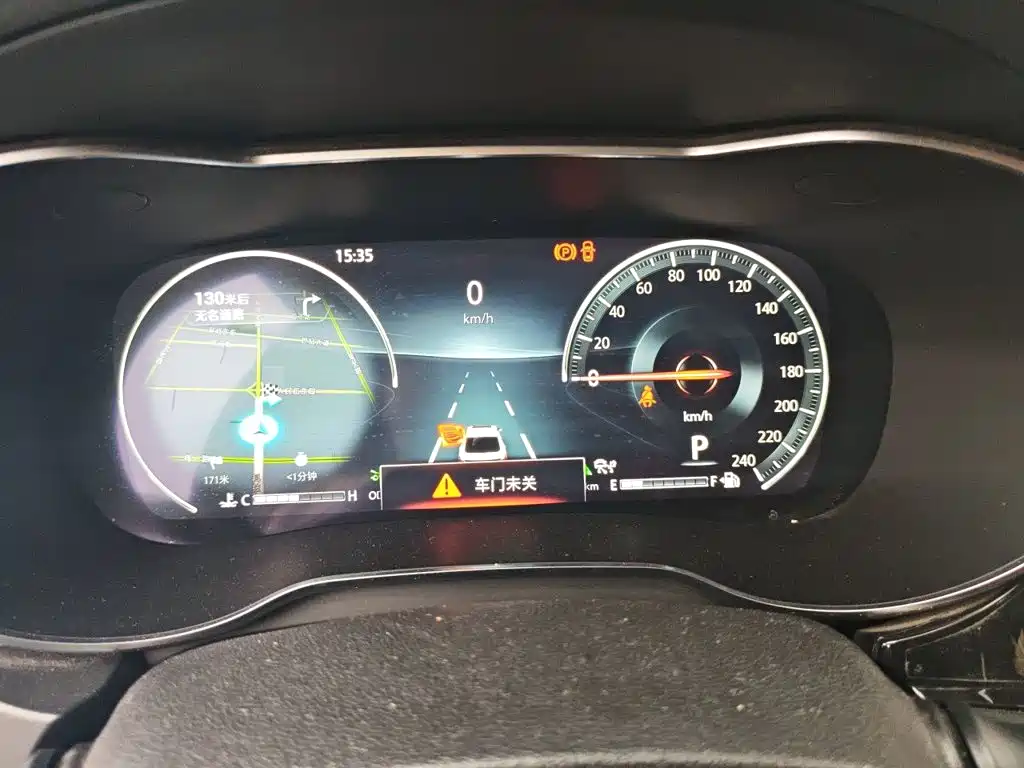 Фото 7 - Changan Eado