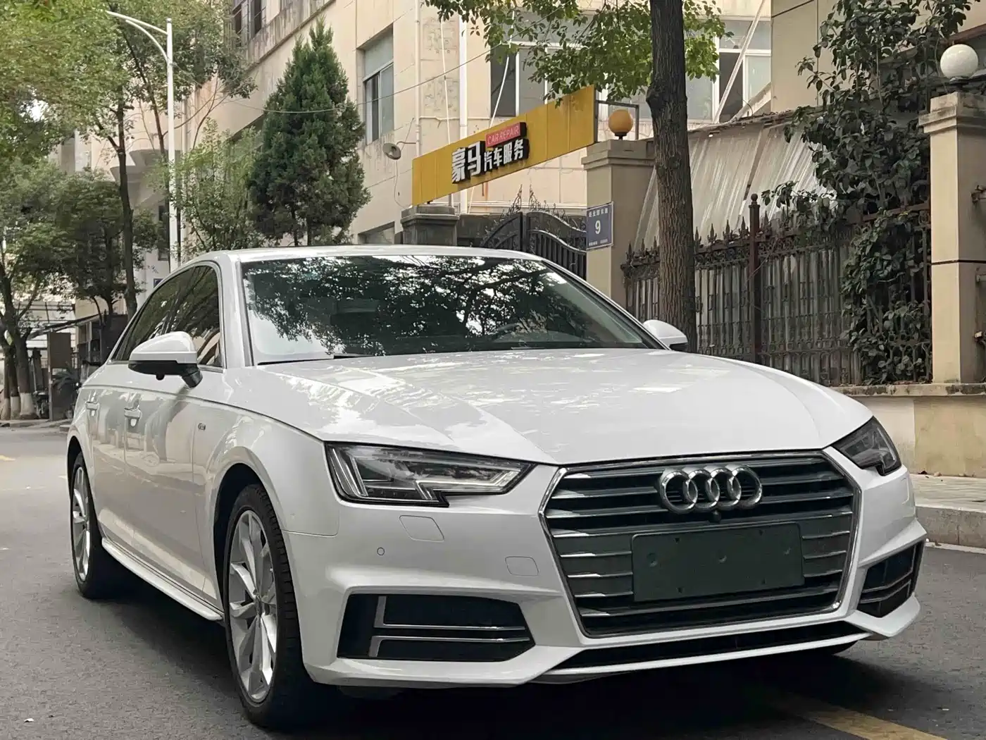 Audi A4L 2018 30th Anniversary 40 TFSI Fashion фото 3