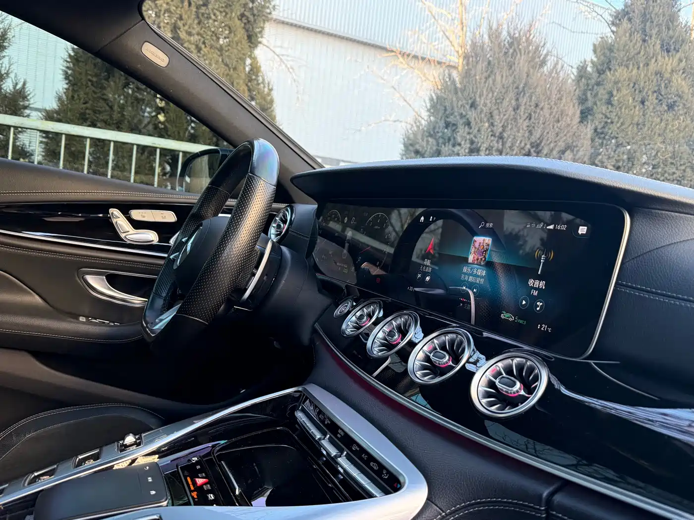 MERCEDES-BENZ AMG GT