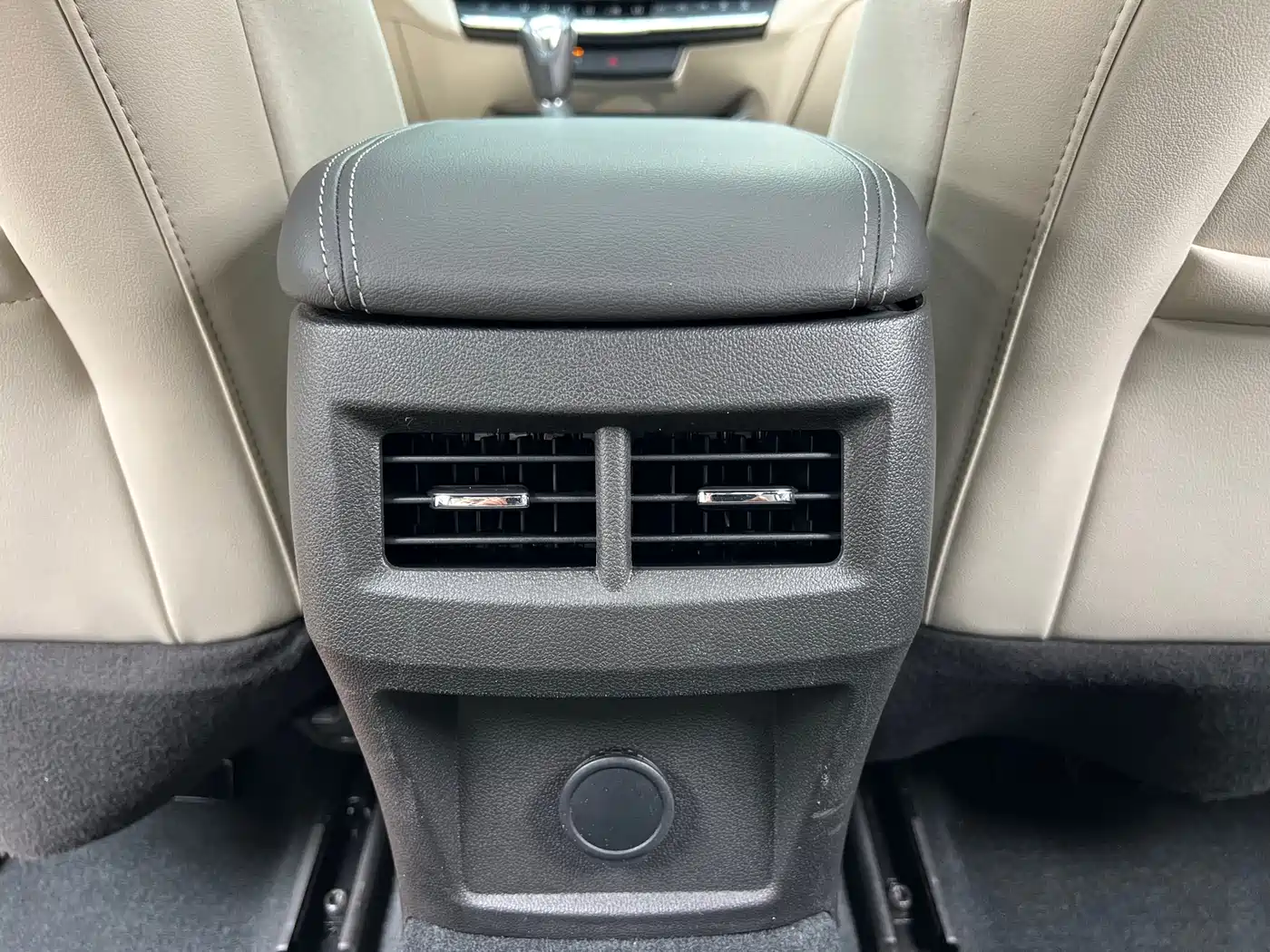 CADILLAC CT4