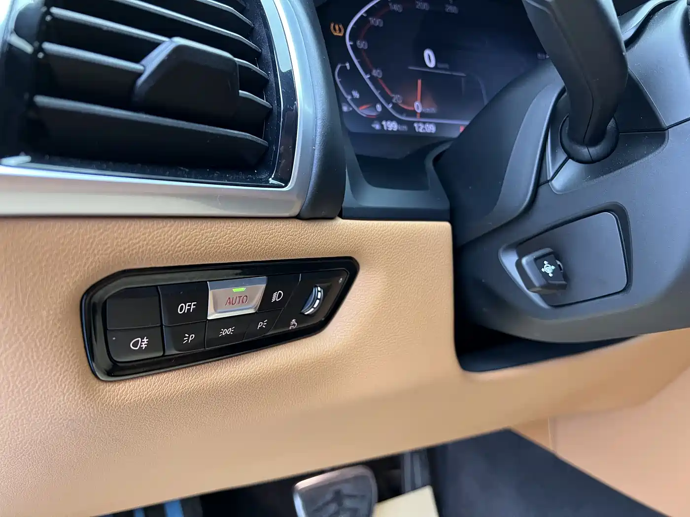 BMW 8 Series 2019 840i Gran Coupe M Sport фото 8