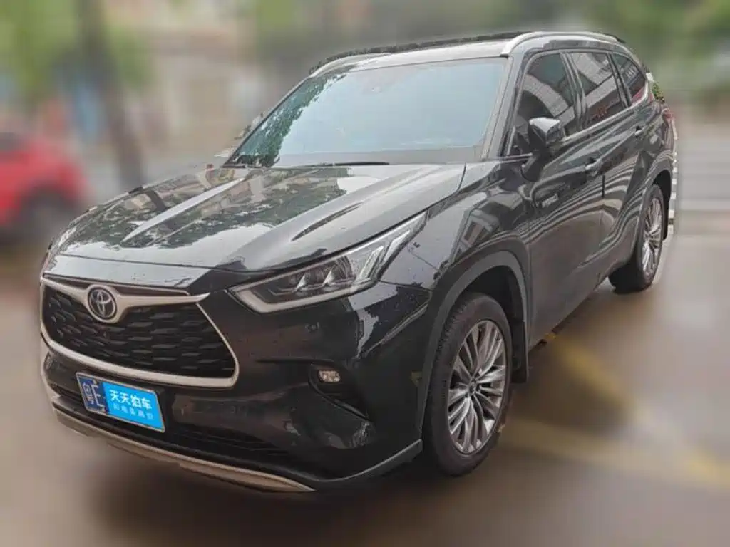 Toyota Highlander 2022 Model Dual Engine 2.5L 4WD Premium Edition 7-Seater