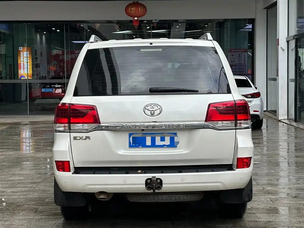 Toyota Land Cruiser (Import) фото 4