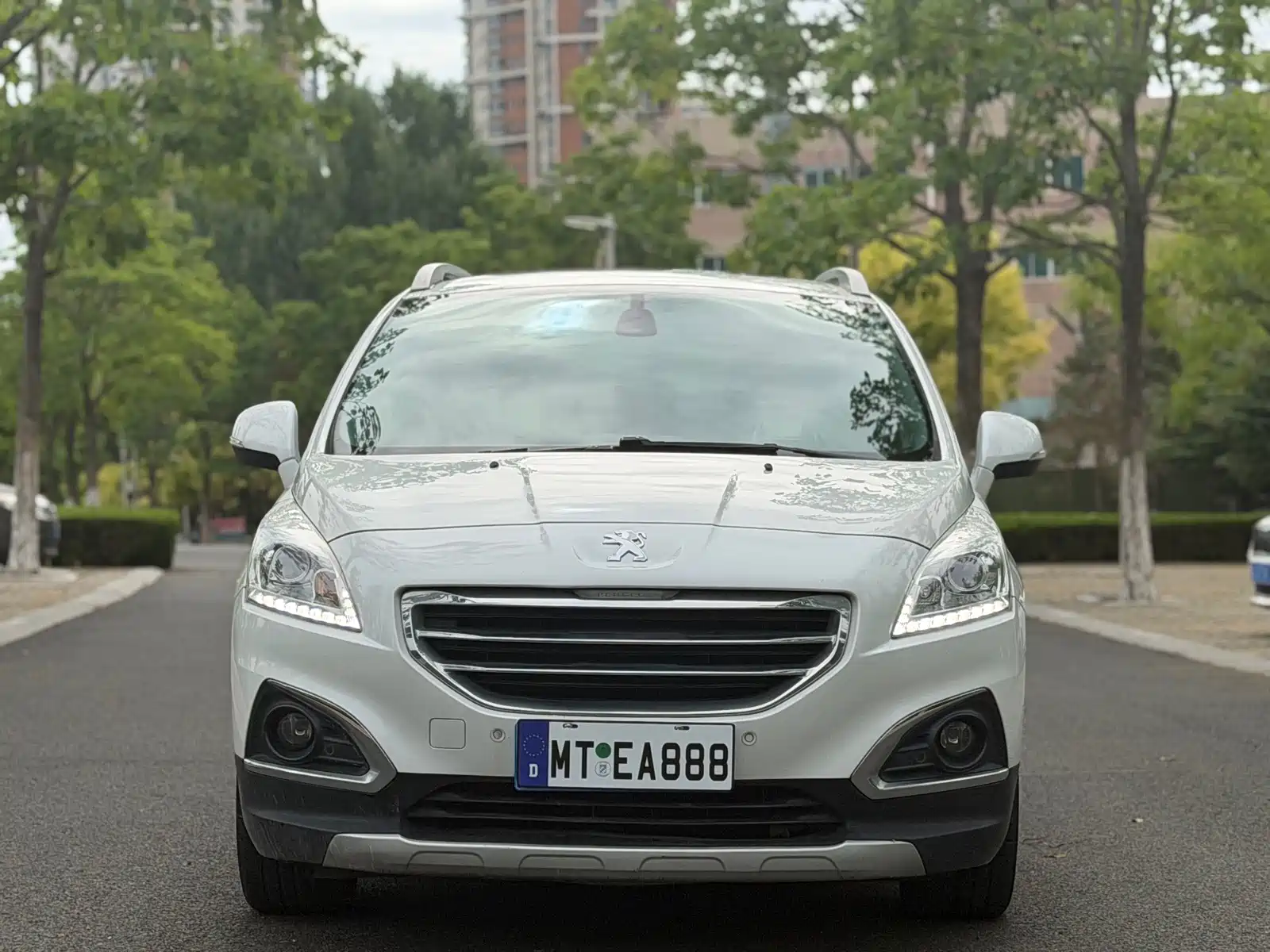 Фото 2 - Peugeot 3008