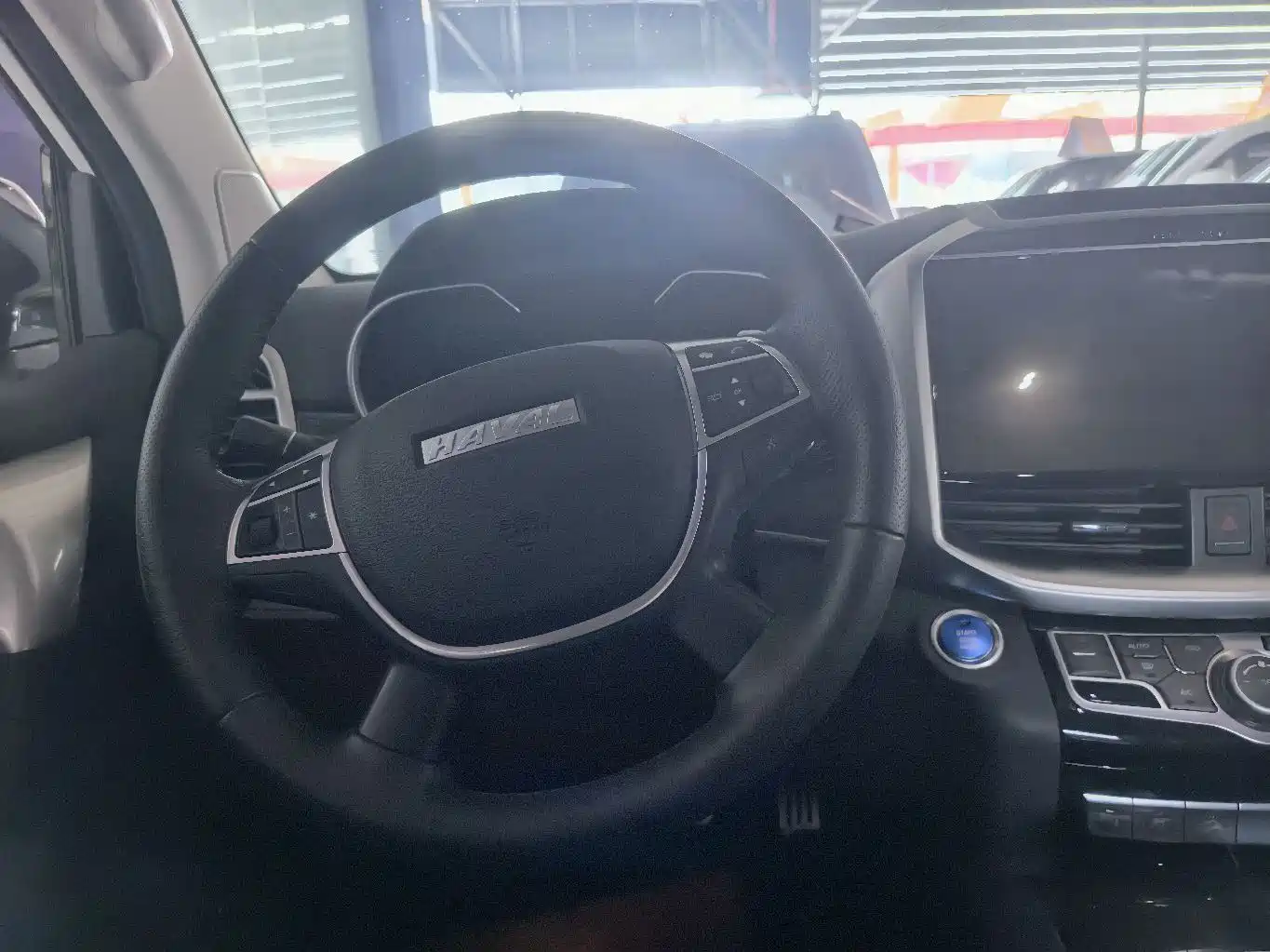 Photo 7 - Haval H9