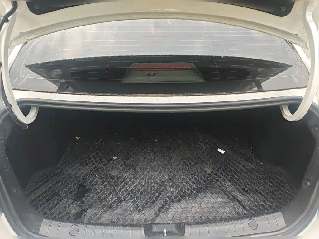 Geely Emgrand GL 2021 2021 UP 1.4T CVT Premium