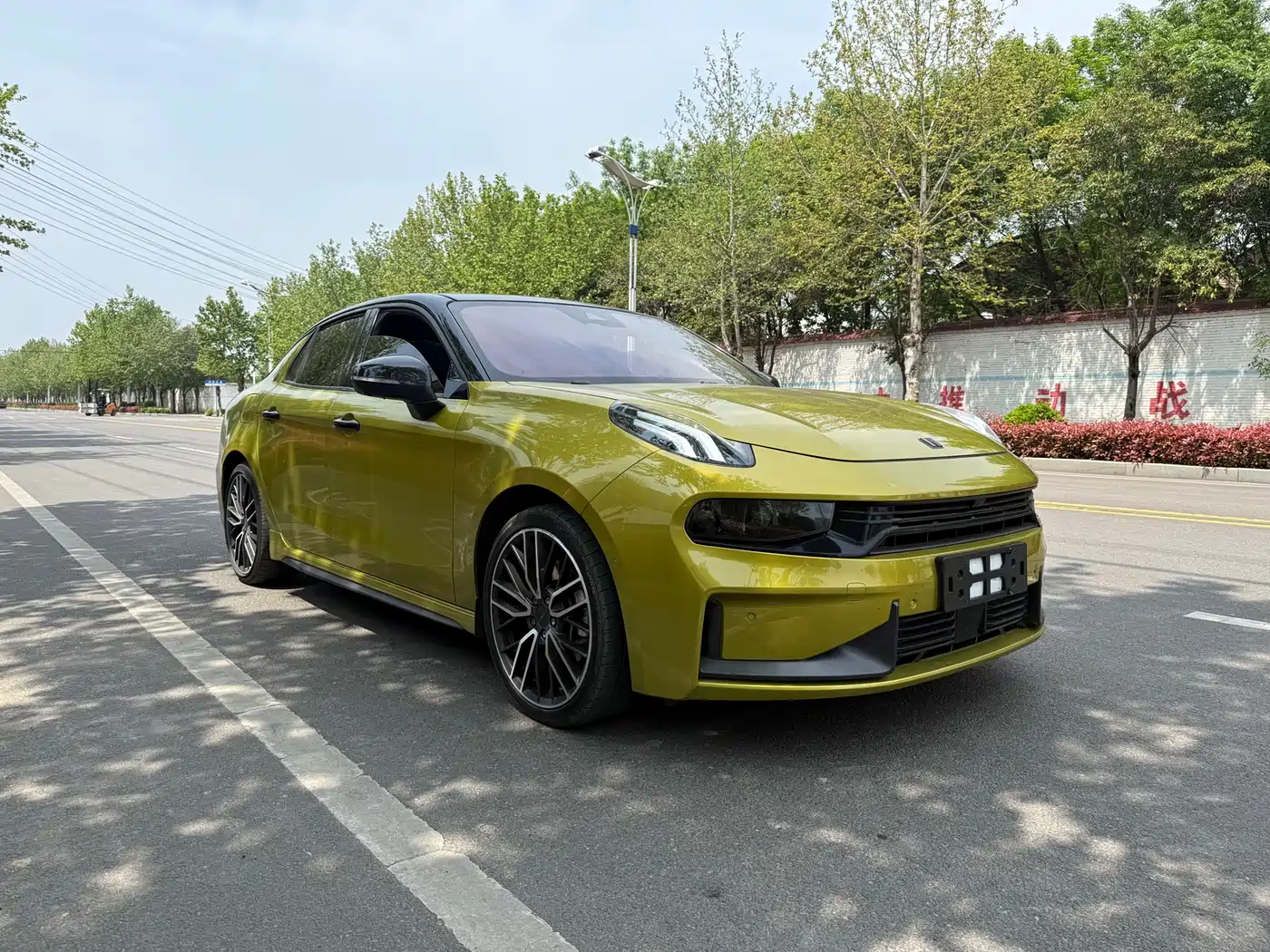 Lynk & Co 03 2022 03+ 2.0TD Auto Wind Rider Edition фото 3